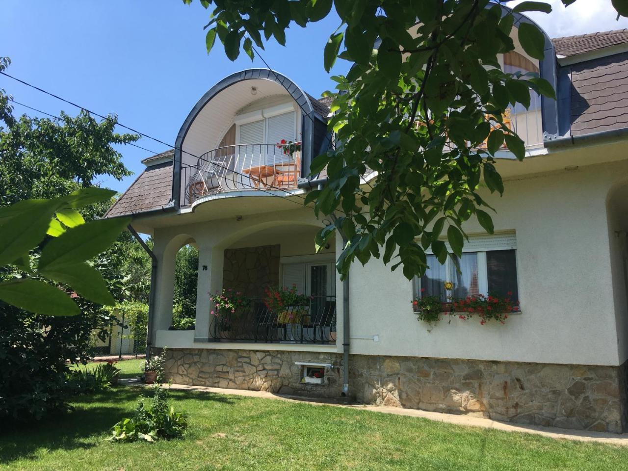 Villa Terrazza Balatongyörök Exterior foto